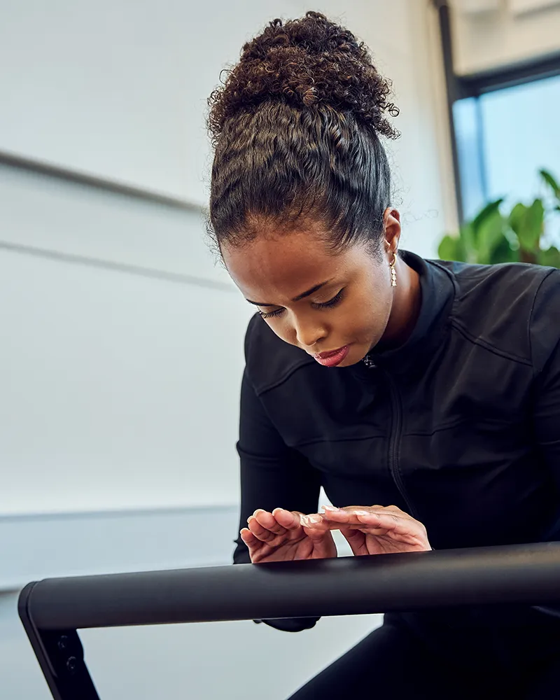 5 reasons to choose reformer Pilates over the gym
